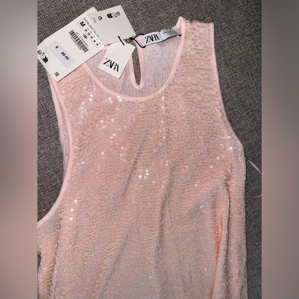 Zara Light Pink Textured Sleeveless Blouse